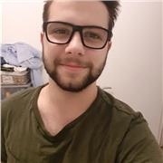 Jeune pédagogue trilingue